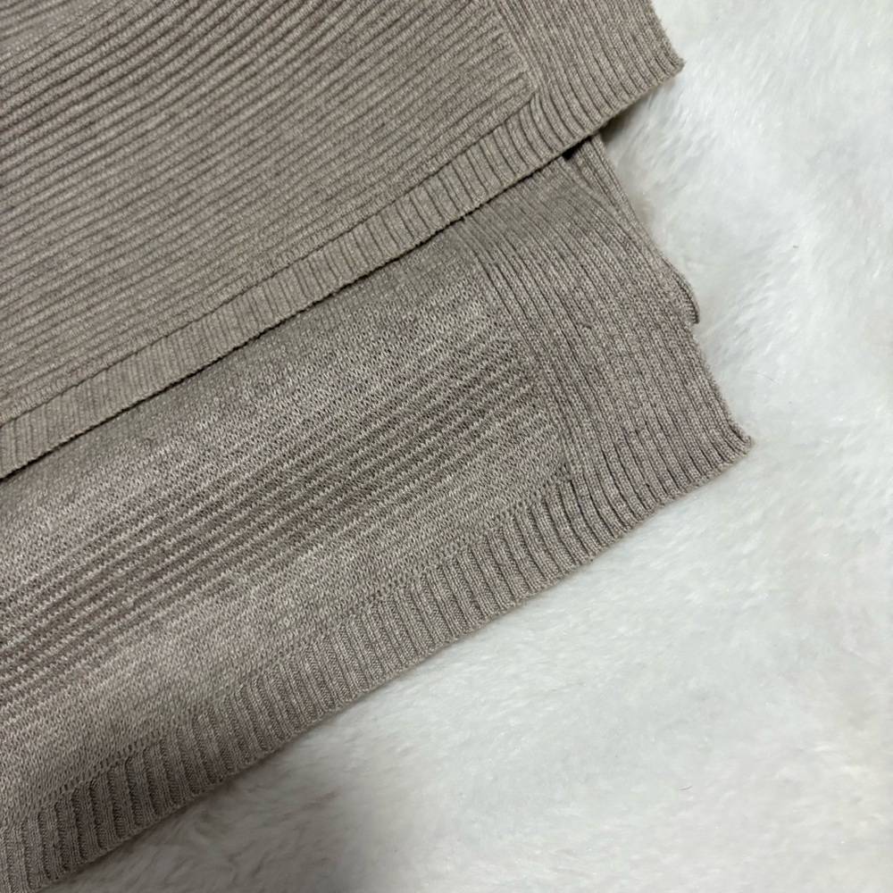 ATHLETA NWOT Aster Ribbed Knit Raglan Sweater‎ Tunic Size Small - Picture 2 of 6